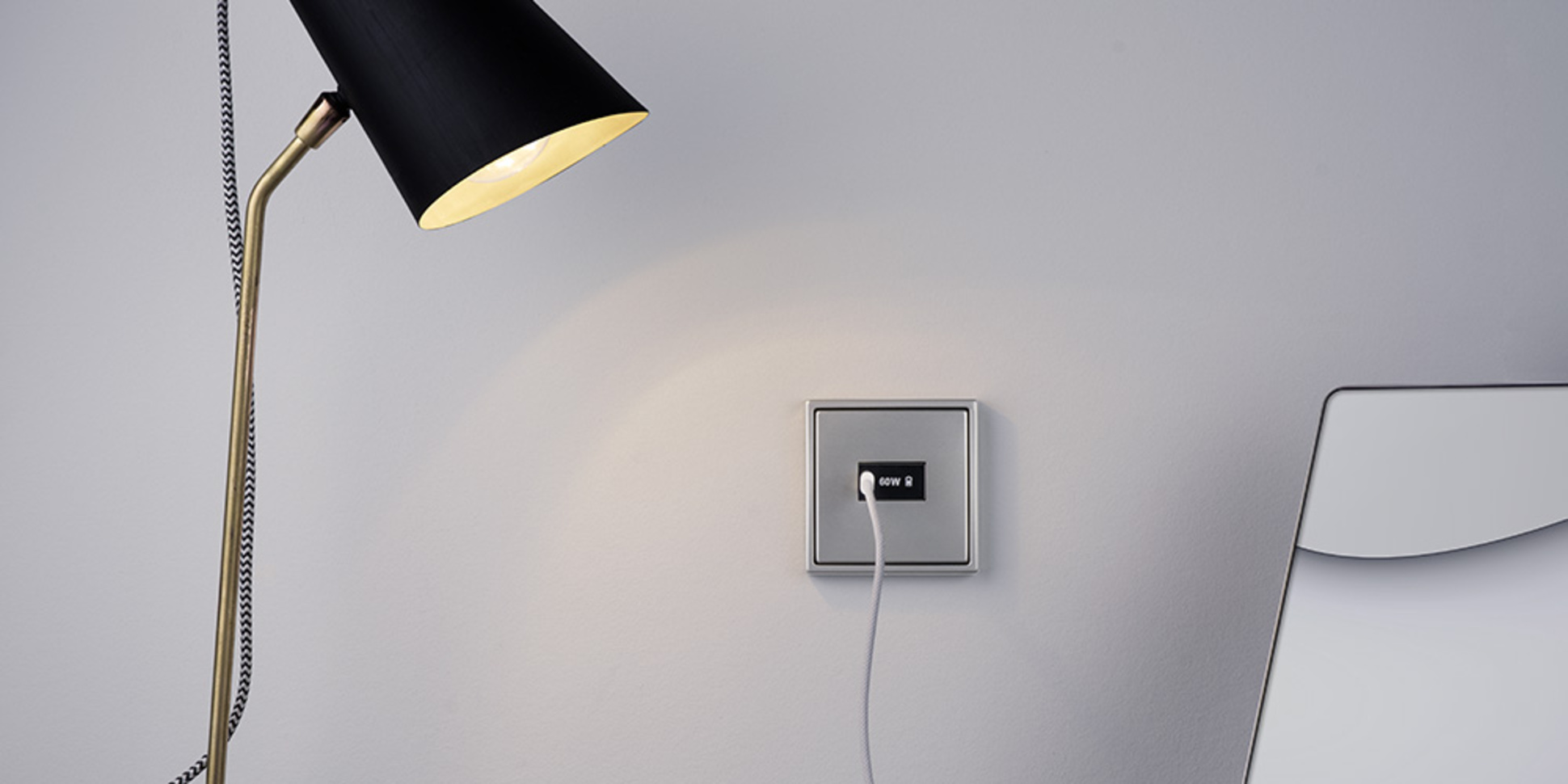 Ladegerät USB PD 60 bei Kaya  Sefer Elektro in Illerkirchberg